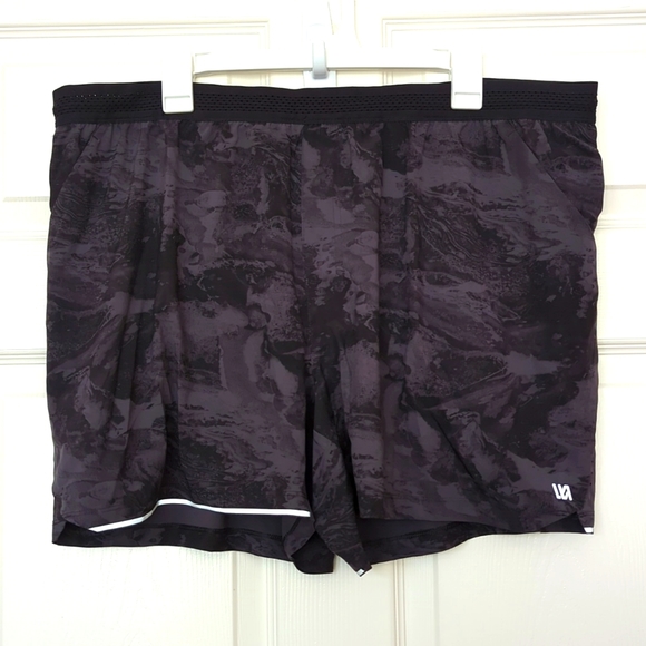 VRST Men's 2X Running Camo Gray & black shorts w/pockets and lined - Picture 2 of 7